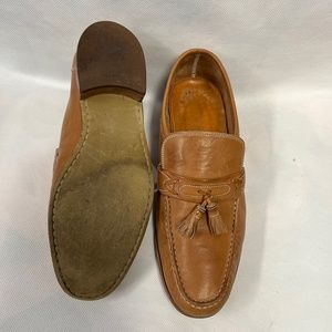 Used Hanover loafers